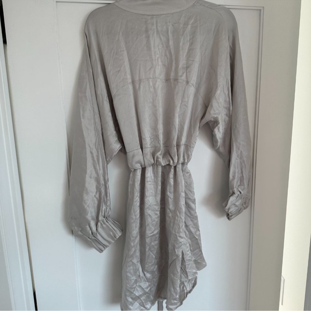 Lunya Silk Robe - Picture 2 of 4